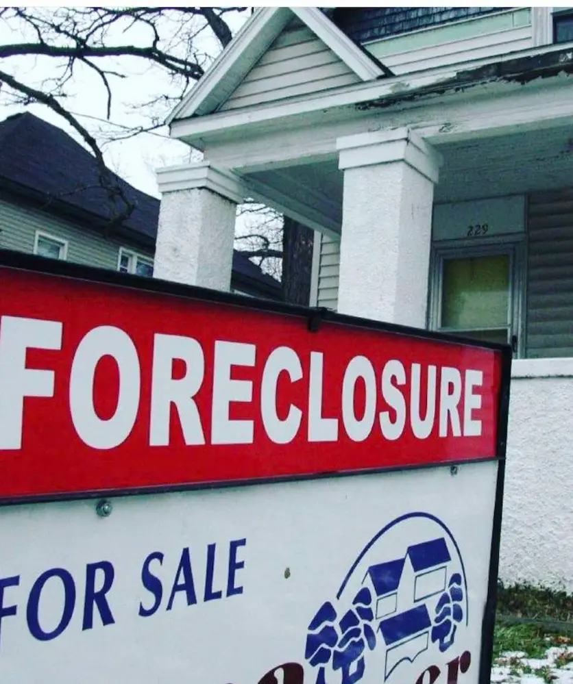 Foreclosure sign in Oklahoma